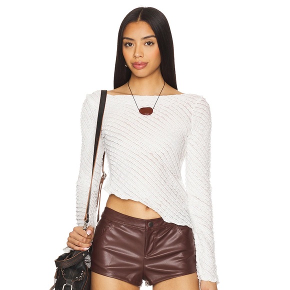 Jayne Long Sleeve Top in White - Picture 1 of 5